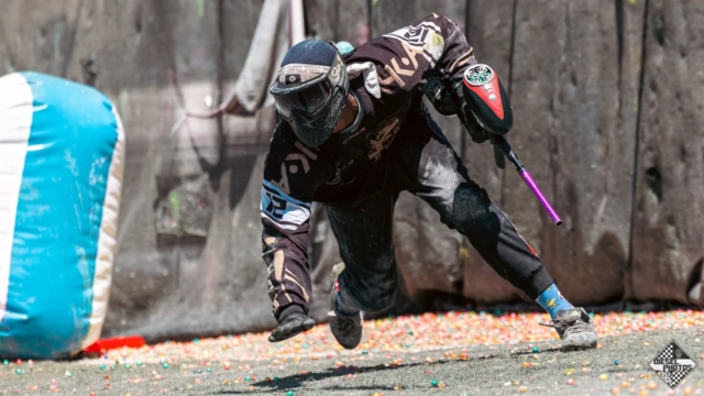 Suns out, Guns out.
Gallery in it's normal spot #paintball